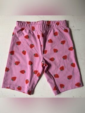 Hanna Andersson strawberry print biker shorts